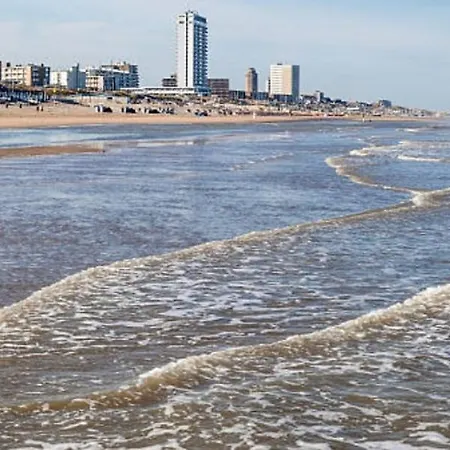 Evy's Garden House 3*